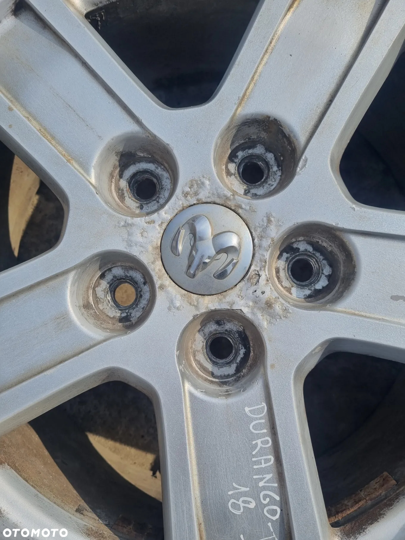 DODGE DURANGO II 03-08 4 SZTUKI KOMPLET FELGI 18'' 18x8Jx35,0 * - 7
