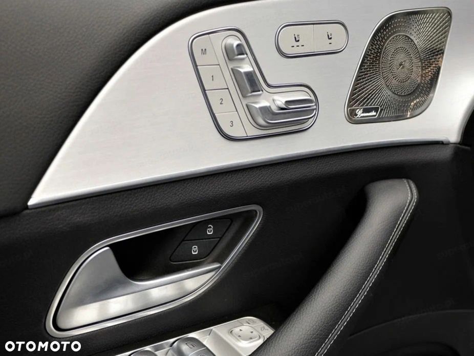 Mercedes-Benz GLE - 13