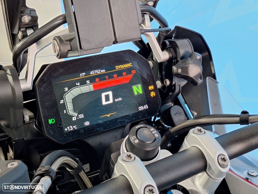 BMW R 1250 GS Adventure Trophy - 10