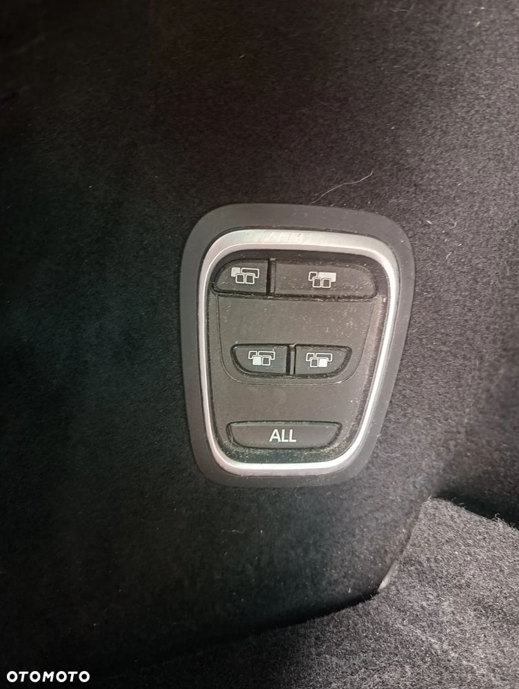 Renault Grand Scenic ENERGY dCi 110 EDC BOSE EDITION - 32