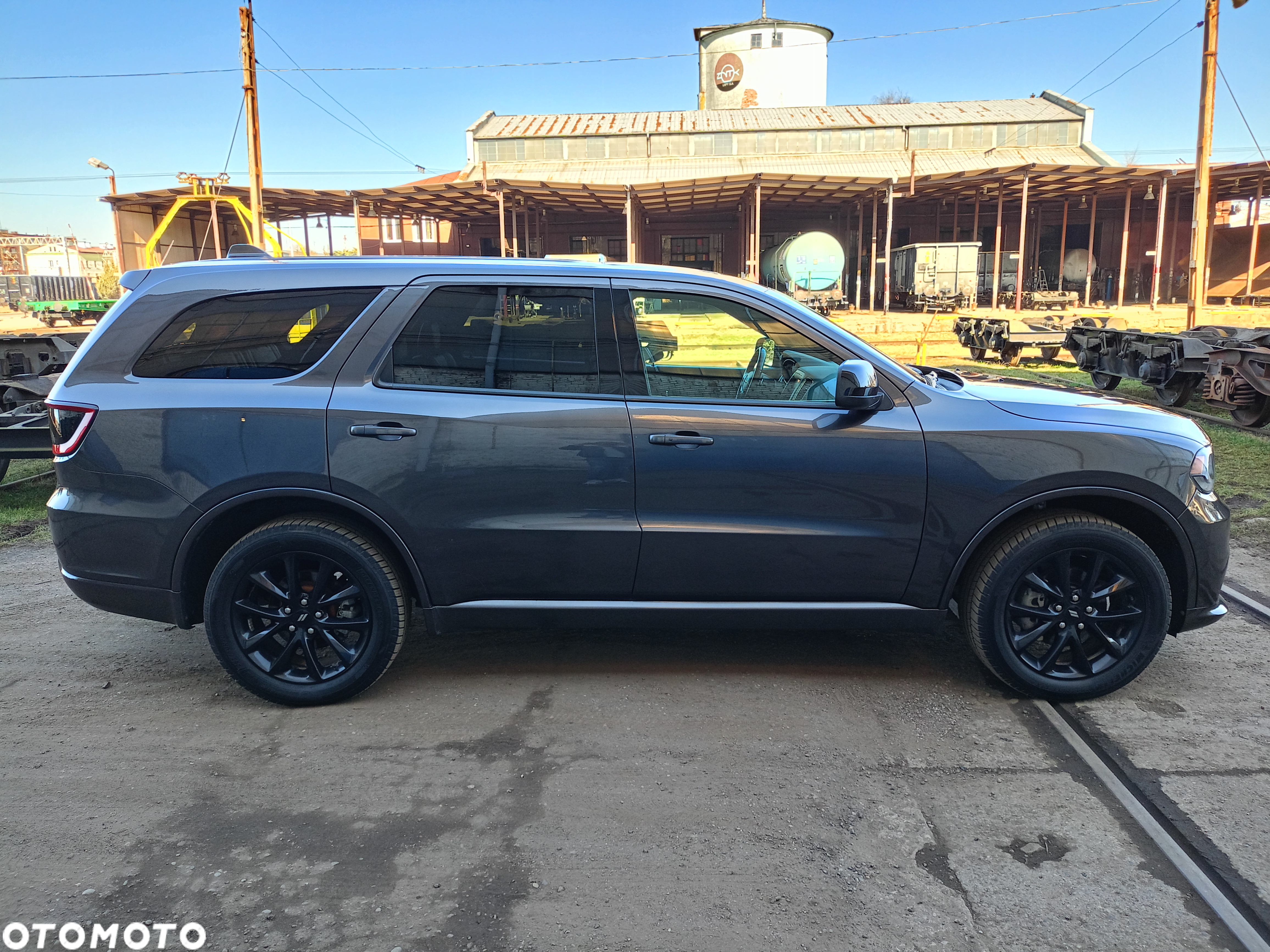 Dodge Durango - 11