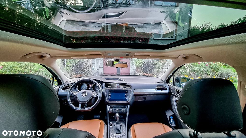 Volkswagen Tiguan Allspace 2.0 TSI 4Mot Comfortline DSG - 9