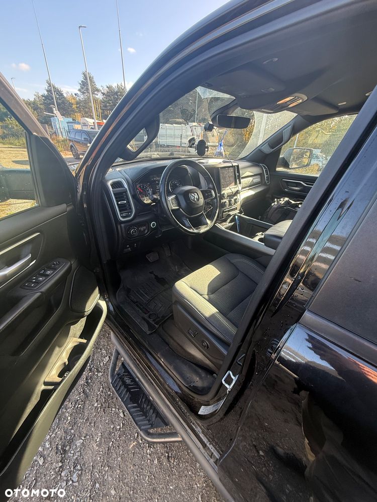 Dodge RAM 5.7 4x4 - 16