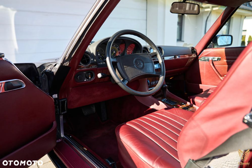 Mercedes-Benz SL - 25