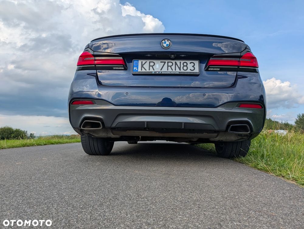 BMW Seria 5 530i xDrive M Sport sport - 9