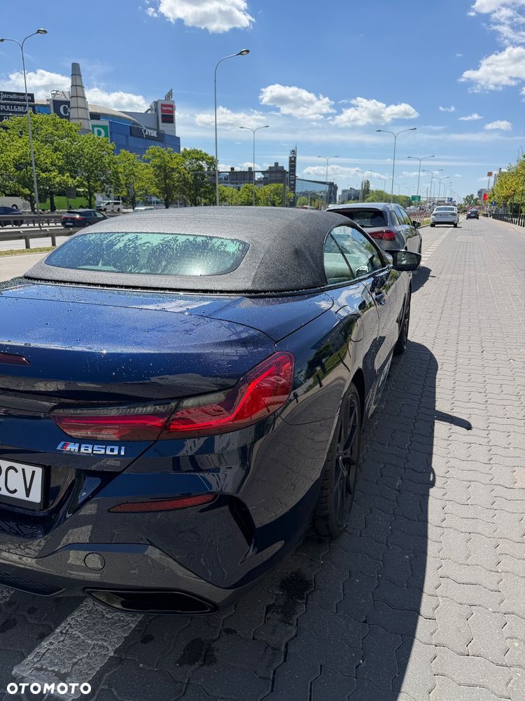 BMW Seria 8 - 15
