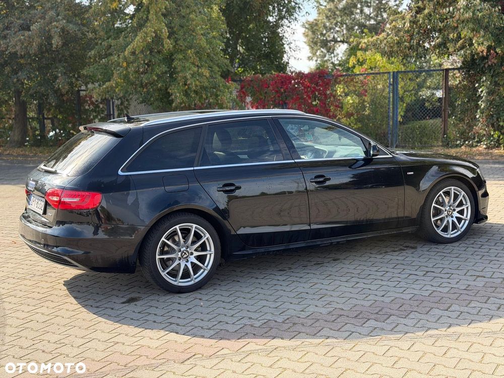 Audi A4 Avant 2.0 TDI DPF clean diesel quattro S tronic S line Sportpaket - 7