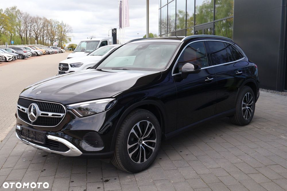 Mercedes-Benz GLC - 4