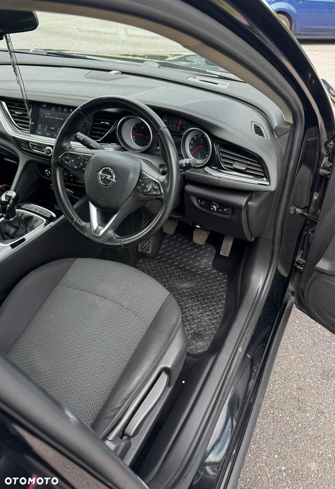 Opel Insignia - 7