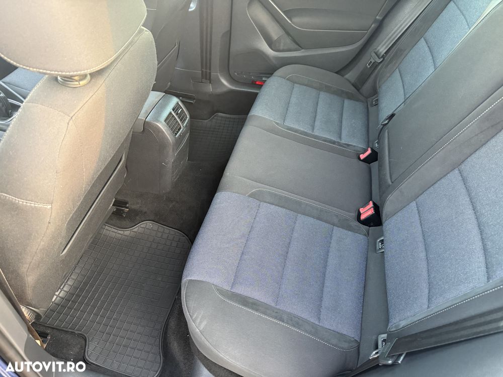 Volkswagen Golf 1.6 BlueTDI Comfortline - 13
