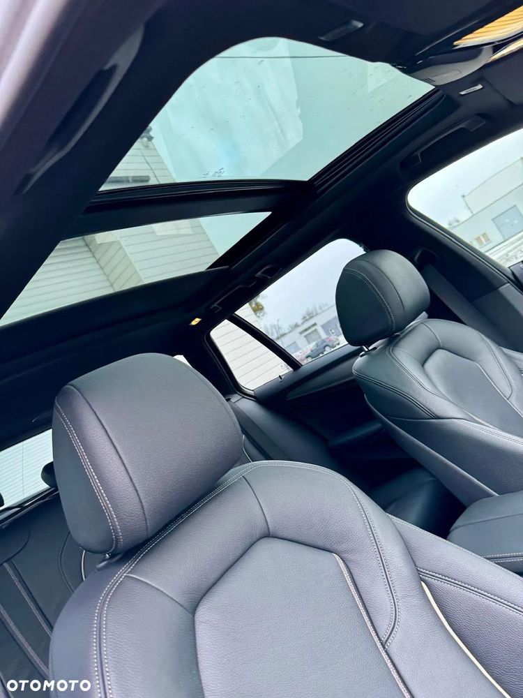 BMW Seria 5 530i Sport Line - 12