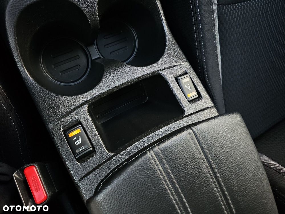 Nissan Qashqai 1.3 DIG-T N-Style - 23