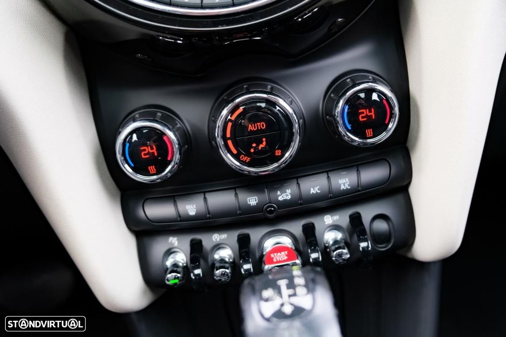MINI 5 Portas Cooper Aut. Yours - 12