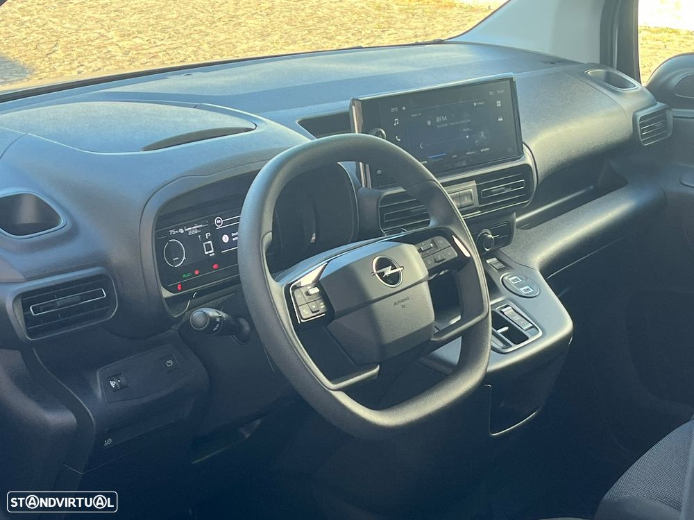 Opel Combo Cargo M Elétrico 50kWh - 6