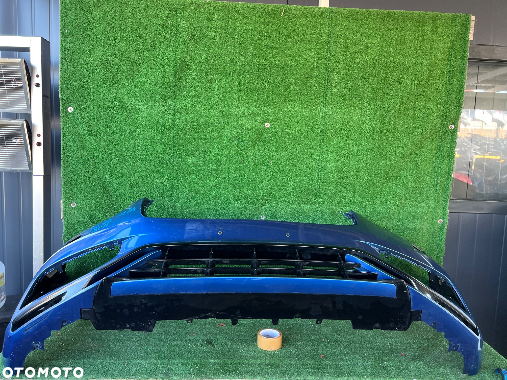 Volvo XC 90 Lift R Design 19- zderzak przod - 5
