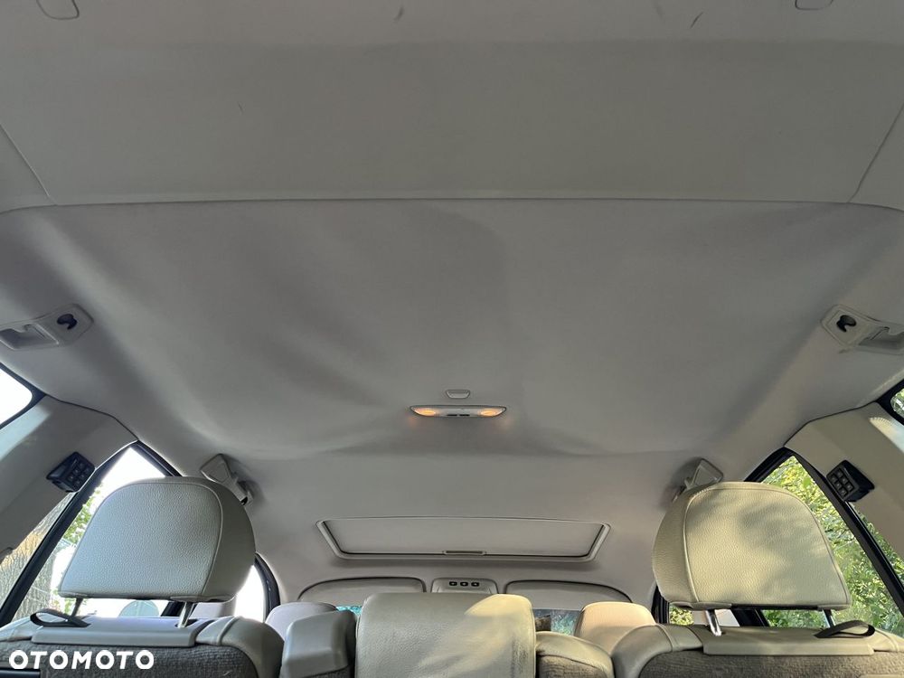 Volvo XC 90 2.4 D5 - 8