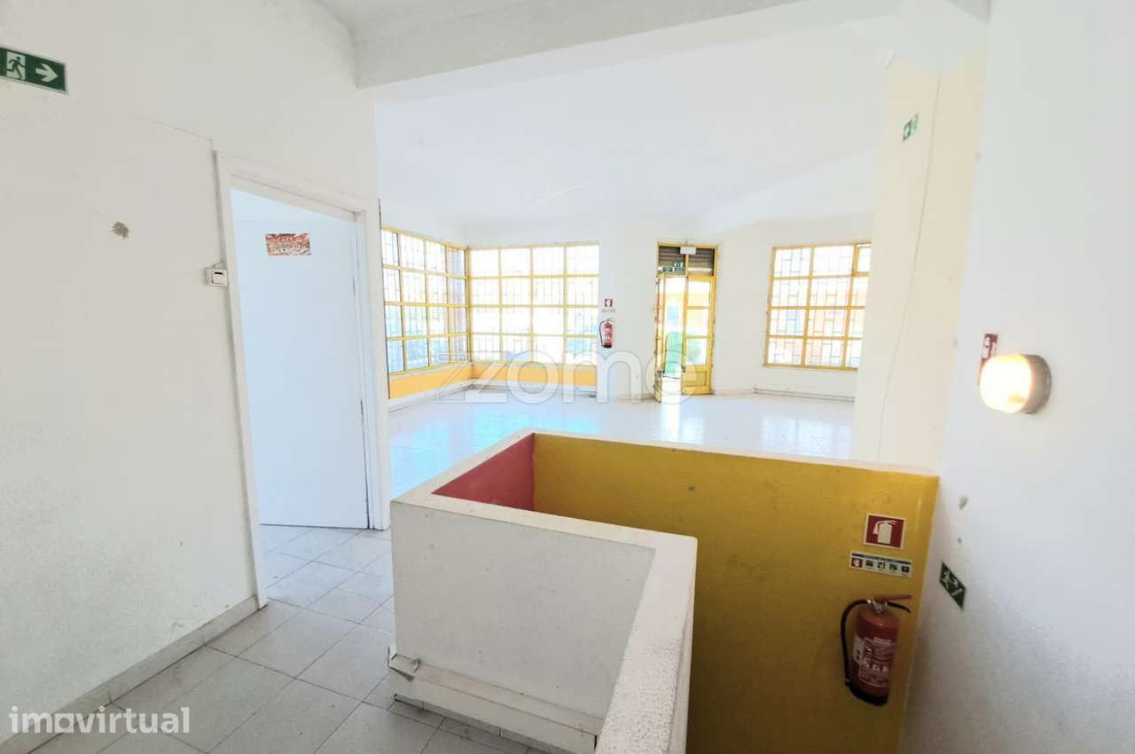 Loja/Espaço Comercial com dois pisos - Grande imagem: 5/22