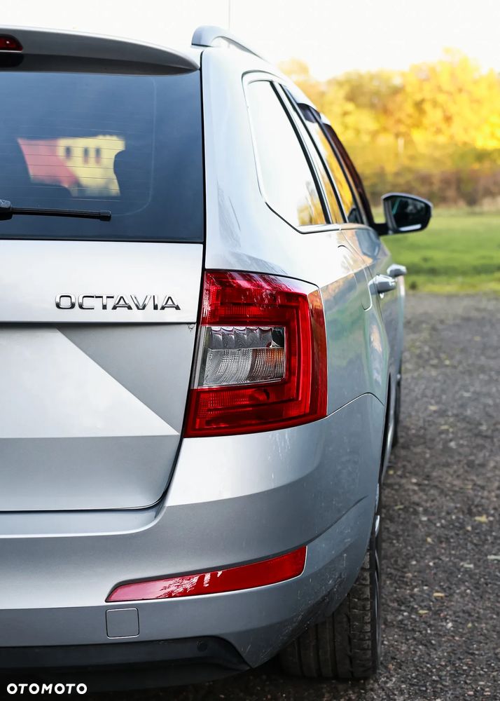 Skoda Octavia Combi 1.4 TSI Green tec Edition - 18