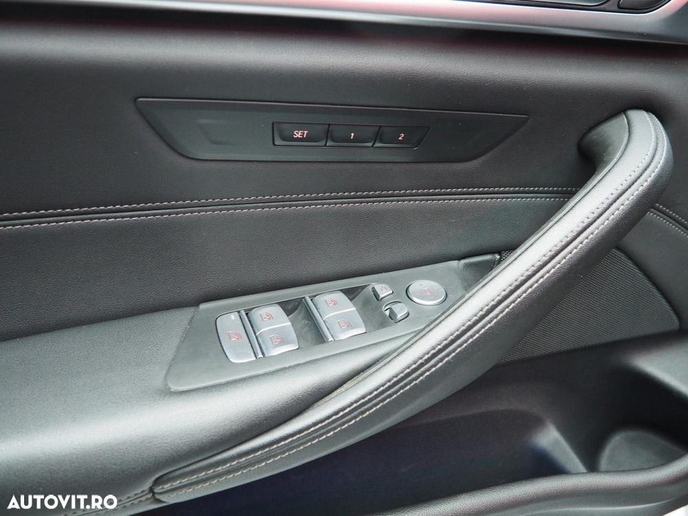 BMW Seria 5 520i AT MHEV - 20