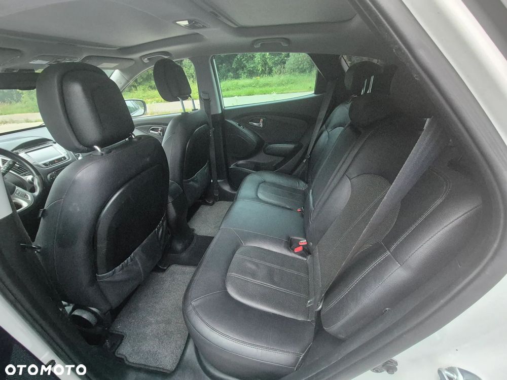 Hyundai ix35 2.0 4WD Premium - 9