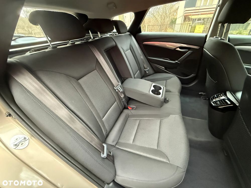 Hyundai i40 Kombi 1.6 Trend - 26