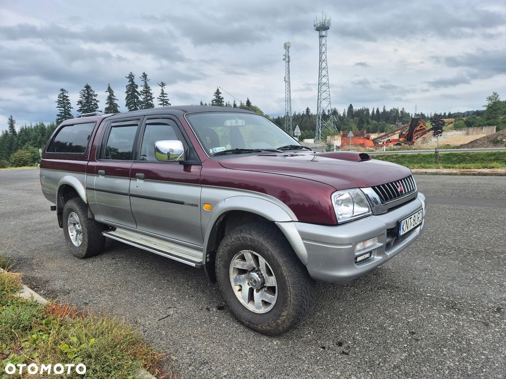 Mitsubishi L200 2.5 TDI GLS 4WD DoubleCab - 2
