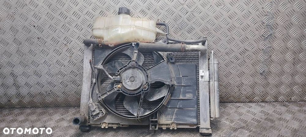 CHŁODNICA KLIMATYZACJI + WODY WENTYLATOR MICRA K12 1.2 16V - 1
