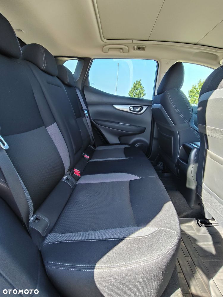 Nissan Qashqai 1.3 DIG-T N-Connecta - 13
