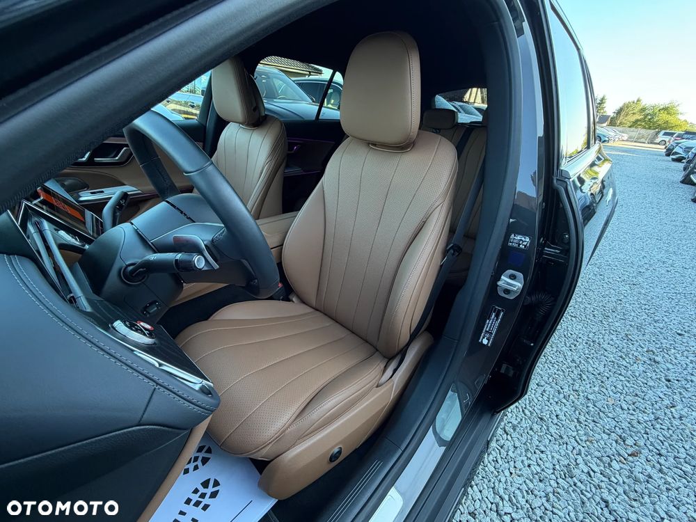 Mercedes-Benz Klasa E 300 de PHEV 4-Matic Avantgarde 9G-Tronic - 28