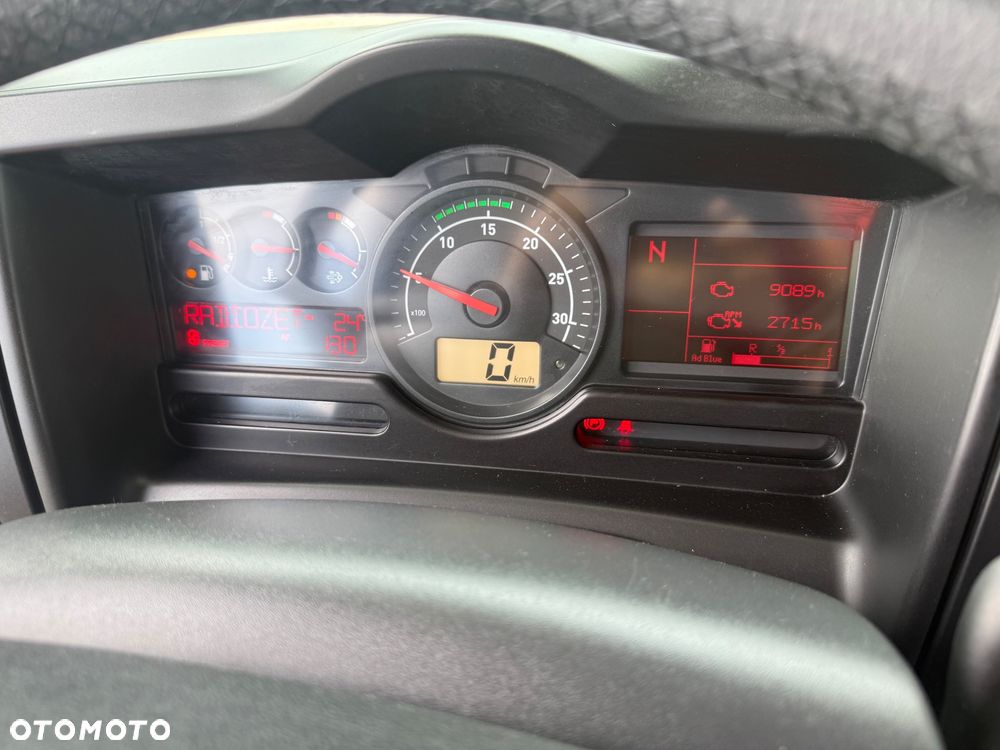 Renault C 320 SKRZYNIA 7.40m HDS FASSI F120B.1.22 + PILOT / 4x2 / STAN BDB - 30