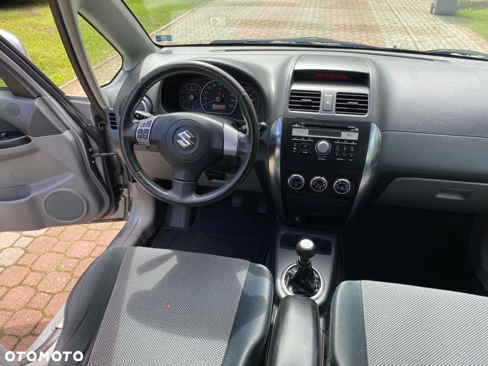 Suzuki SX4 1.6 VVT 4x4 Comfort - 8