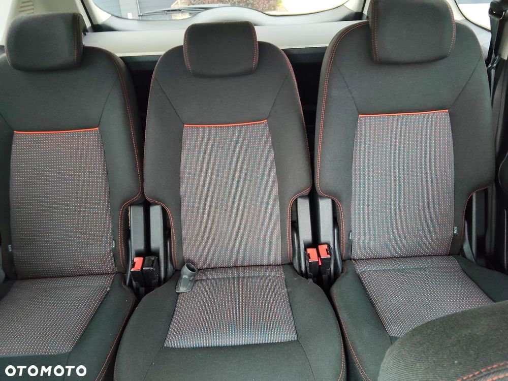 Ford S-Max 2.0 TDCi DPF Trend - 5