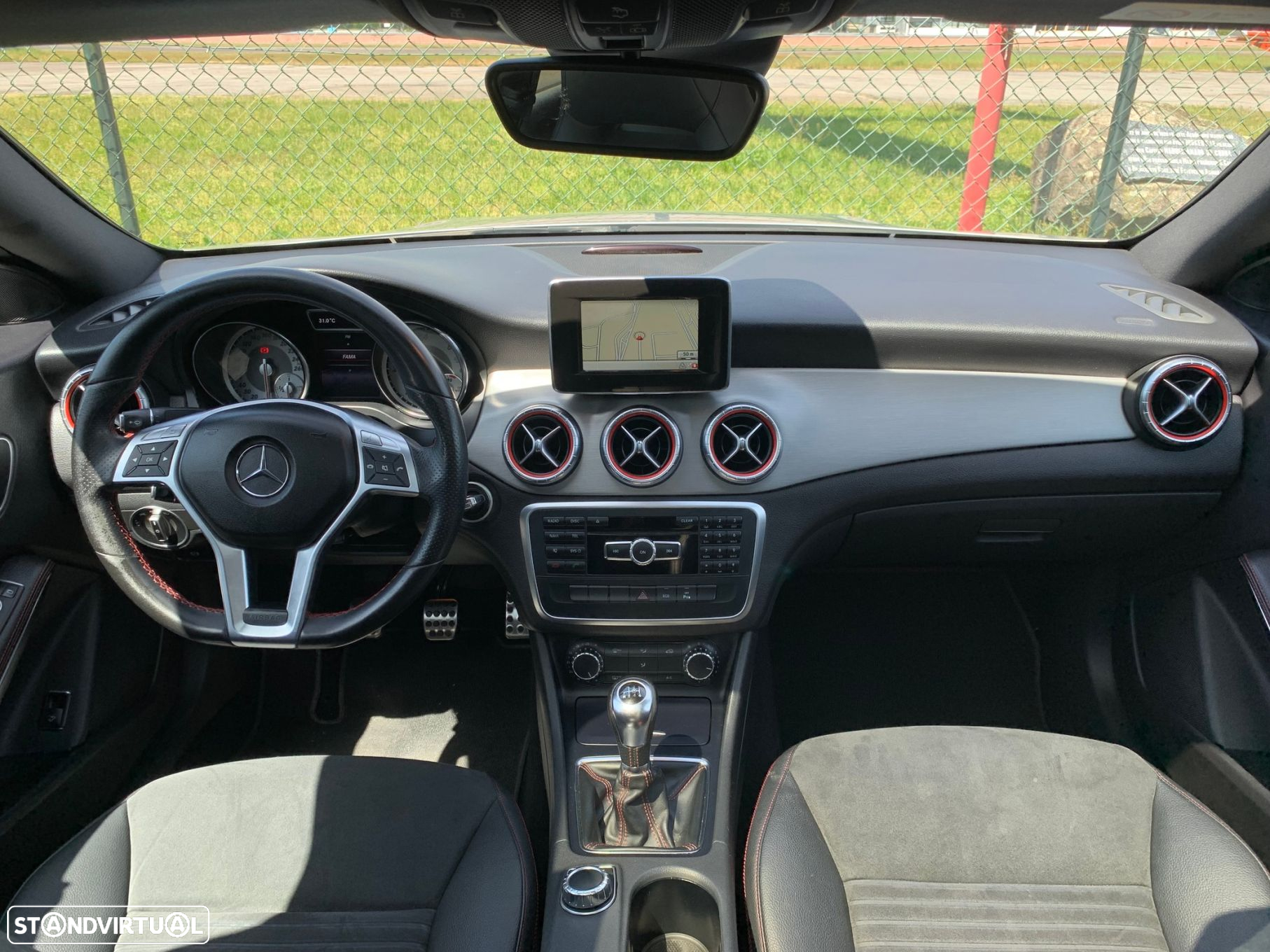 Mercedes-Benz CLA 200 CDi AMG Line - 13