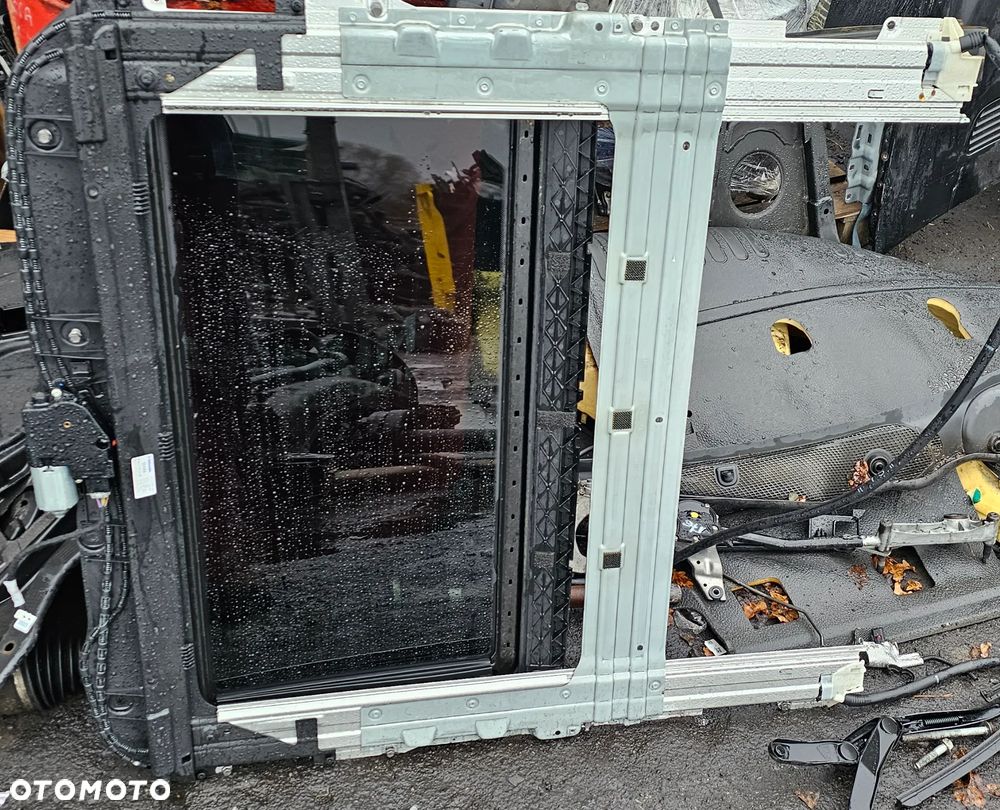 Szyberdach Mercedes C Klasa E Klasa W204 W212 A2047800029 - 2