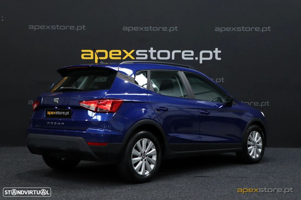 SEAT Arona 1.0 TSI Style — fotografia 4