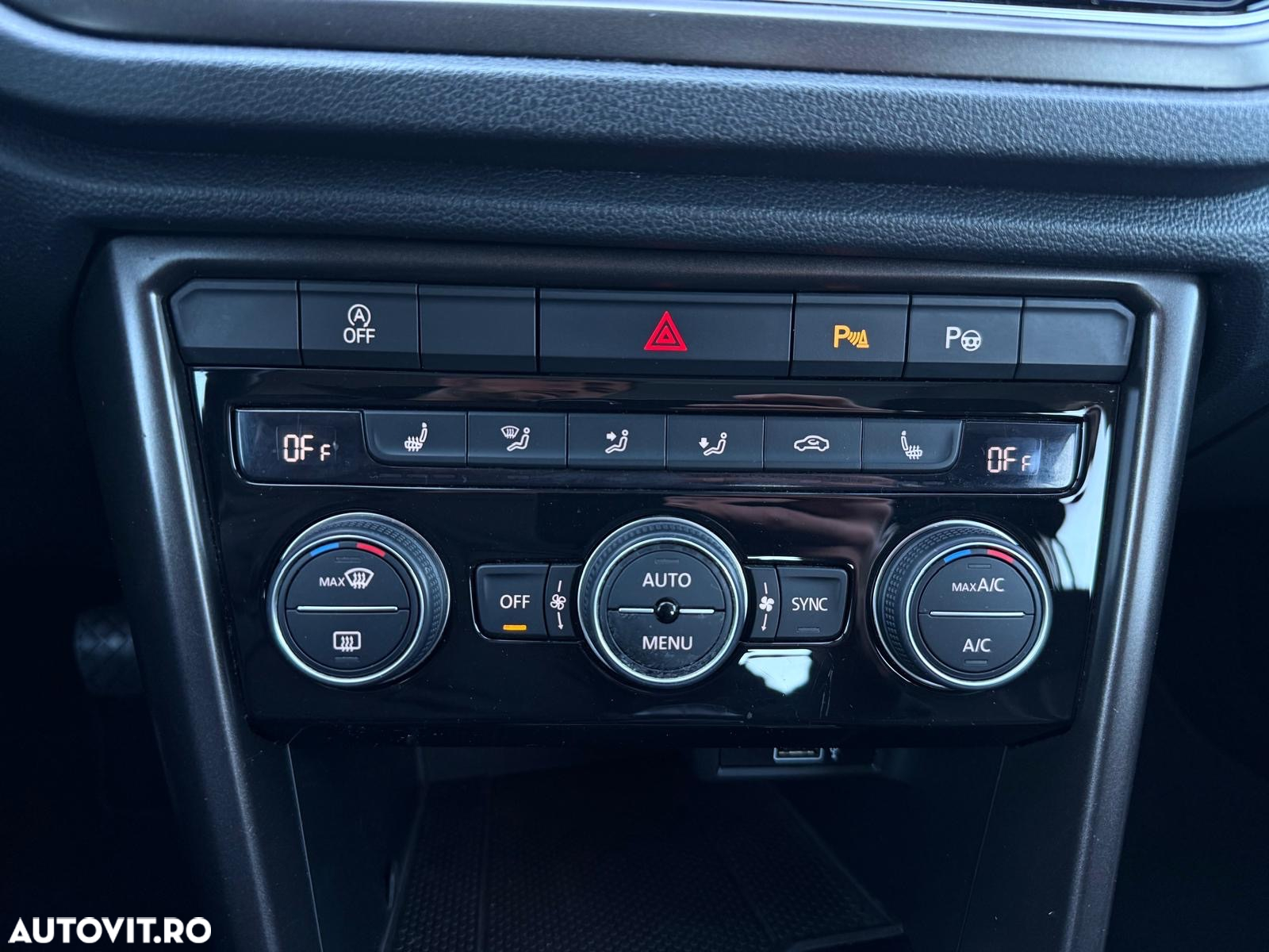 Volkswagen T-ROC 1.0 TSI OPF Style - 29