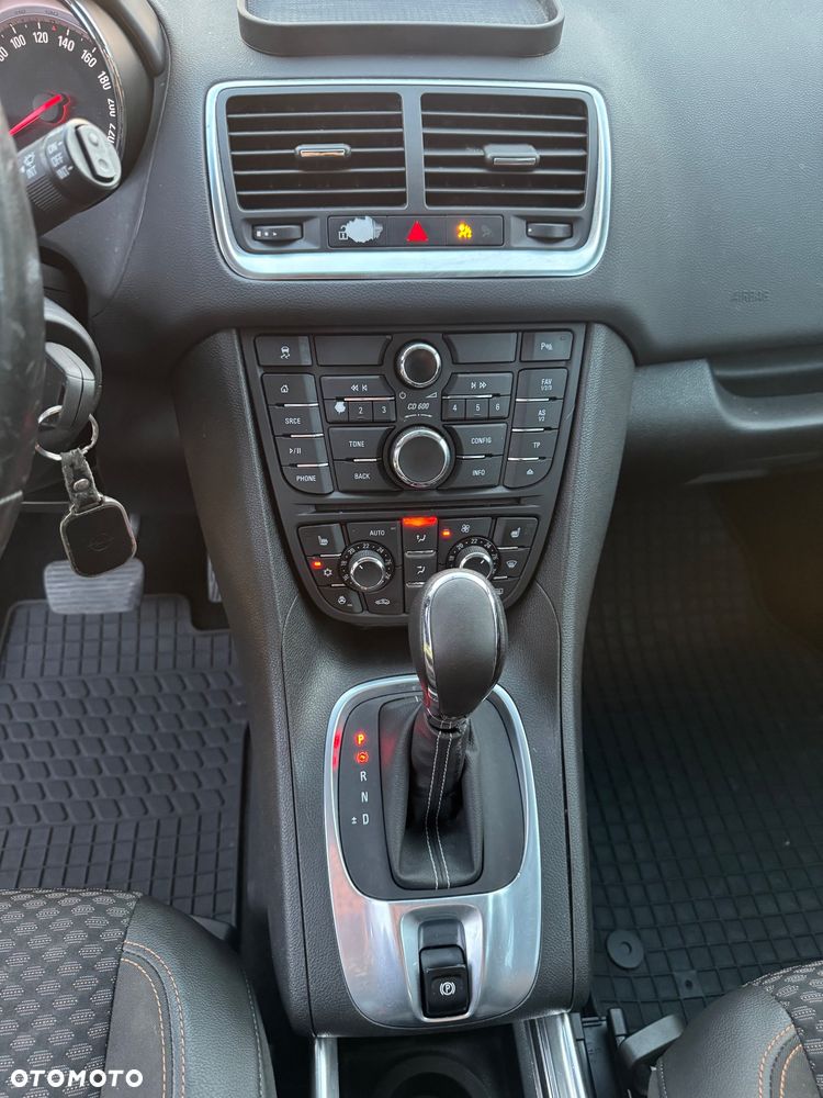 Opel Meriva 1.4 Automatik Innovation - 27