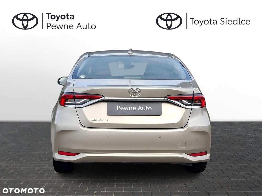 Toyota Corolla - 7