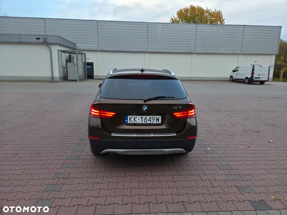 BMW X1 sDrive20d Eff.Dynamics - 10