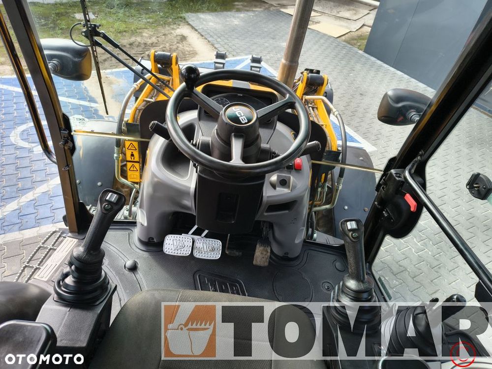 JCB 3CX 2023R JOYSTICK KLIMATYZACJA - 24