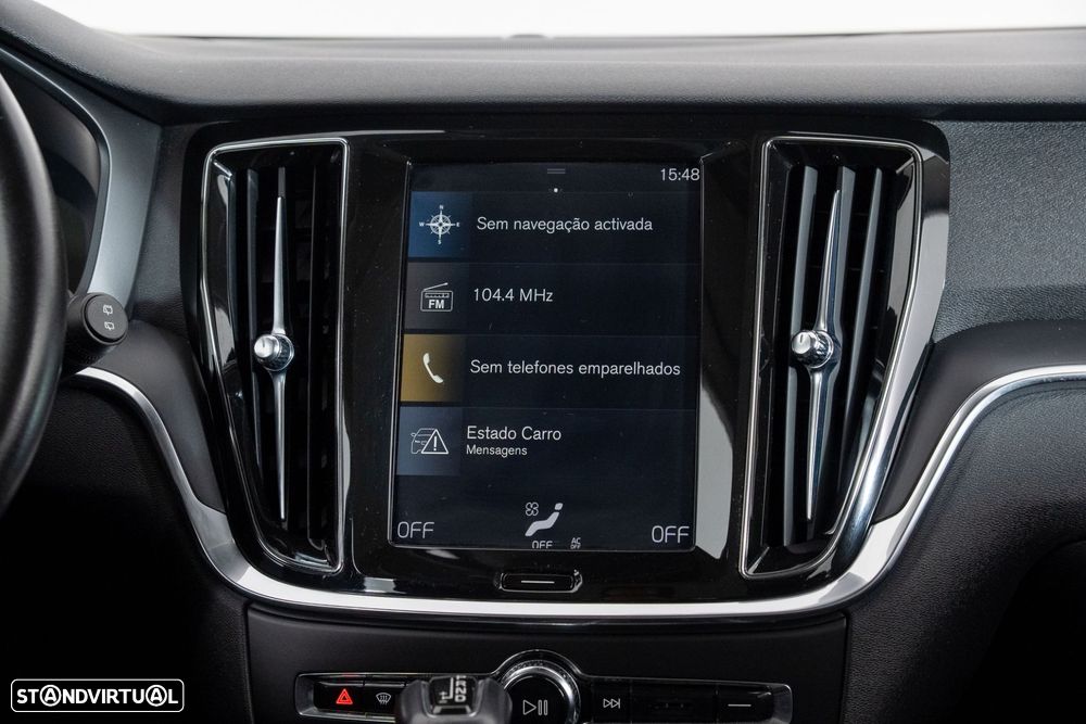 Volvo V60 2.0 D3 Geartronic - 24