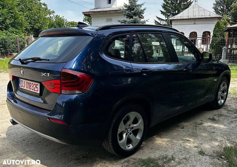 BMW X1 sDrive18d - 10