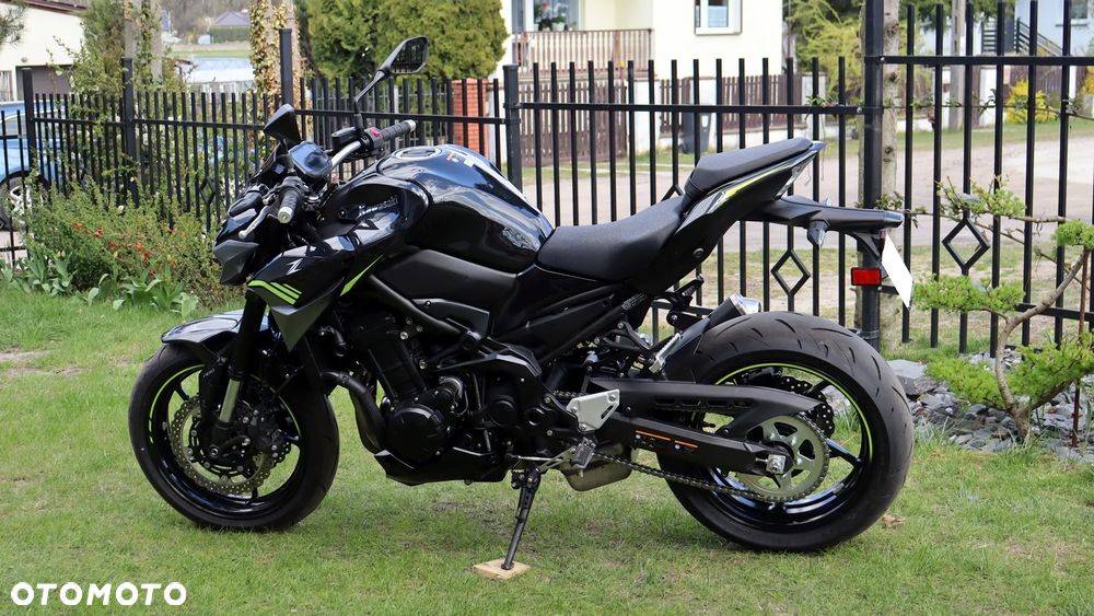 Kawasaki Z 900 - 8