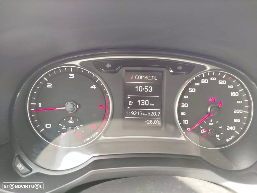 Audi A1 Sportback 1.6 TDI S-line - 9