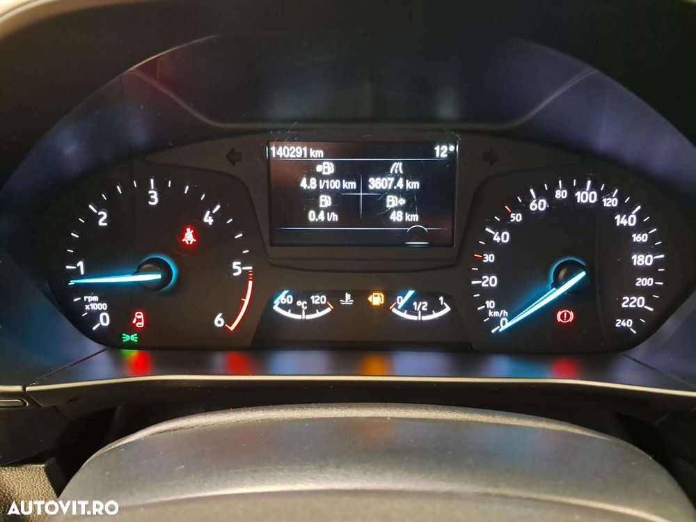 Ford Focus 1.5 EcoBlue Trend - 14