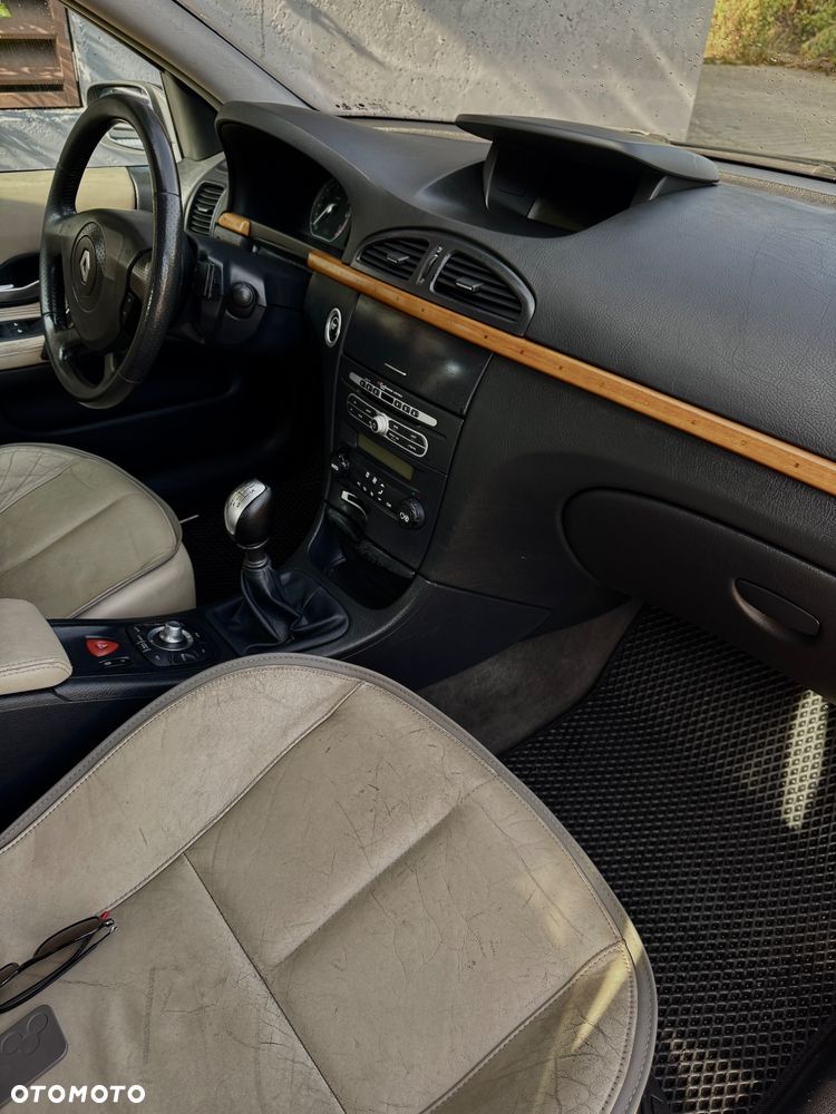 Renault Laguna Grandtour 2.0 Turbo Initiale - 8