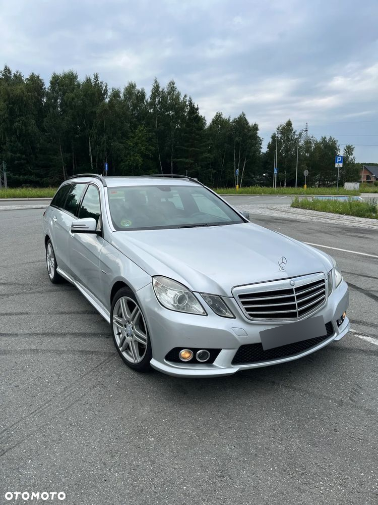 Mercedes-Benz Klasa E 220 CDI BlueEff Avantgarde - 2