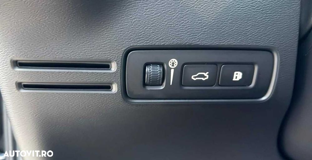 Volvo XC 40 Recharge T5 Twin Engine AT7 Inscription - 21