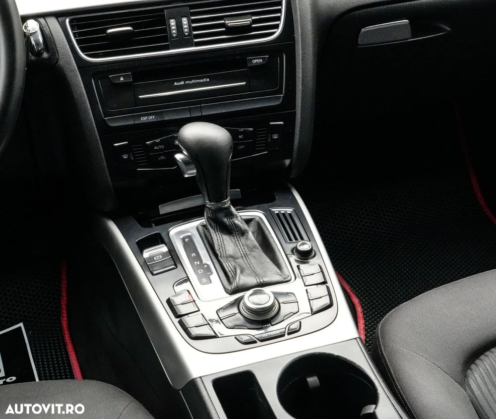 Audi A4 2.0 TDI DPF multitronic Attraction - 20