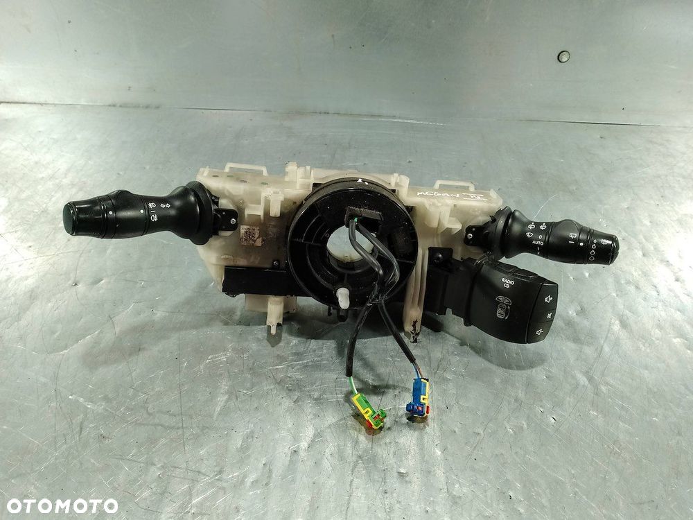 PRZEŁĄCZNIK ZESPOLONY RENAULT MEGANE III ( 08-16 ) - 1